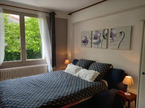 Villa calme, climatisée, piscine, à 2 pas du centre LʼIsle-sur-la-Sorgue Extérieur photo